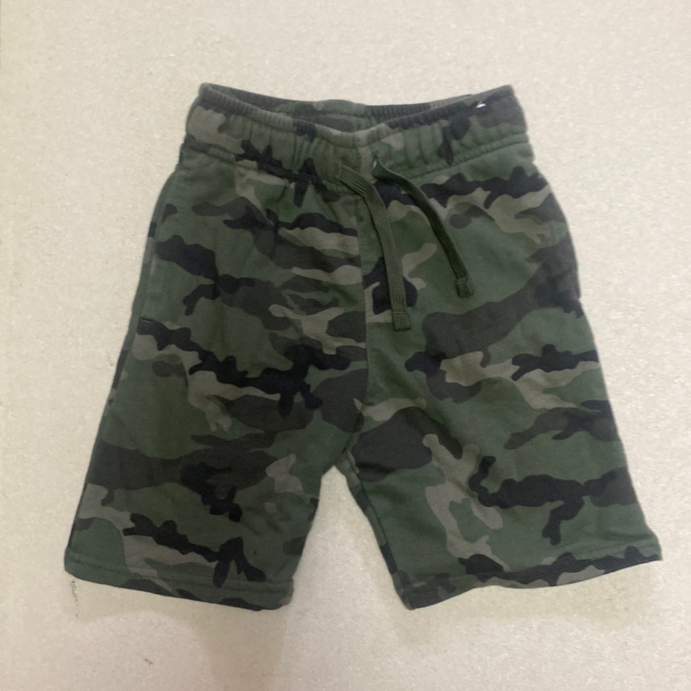 Cameo shorts for boys size 7